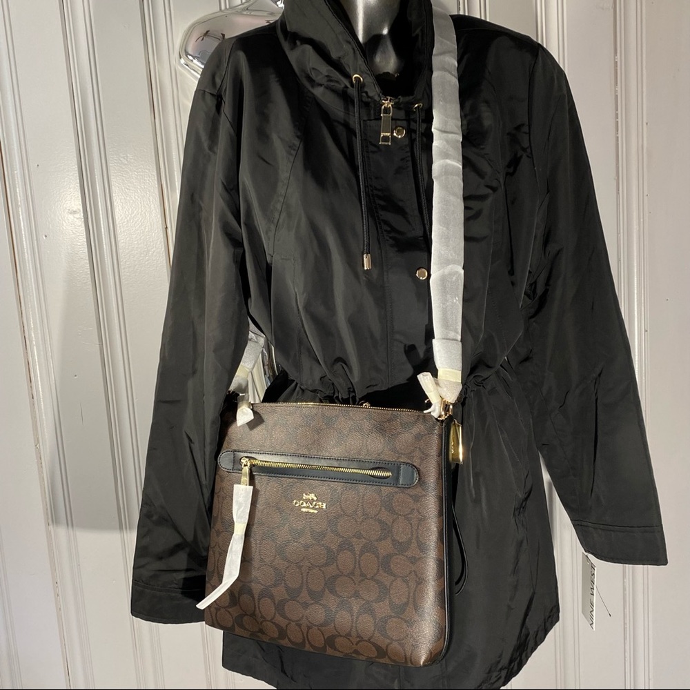 SOLD- COACH Large Crossbody Monogram Canvas - Picture 11 of 14